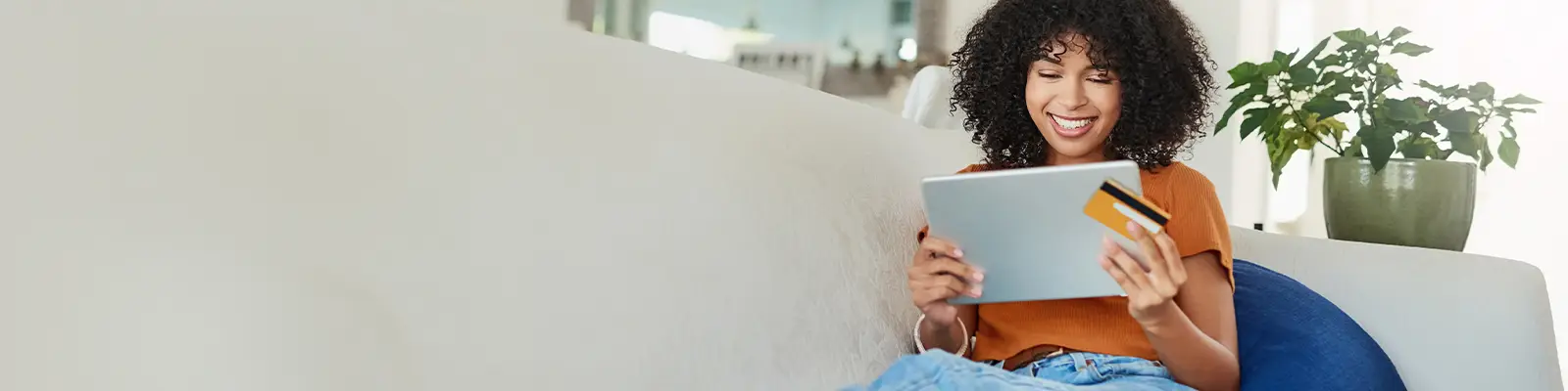 During the height of the COVID-19 pandemic, retailers with Augmented Reality experiences increased customer engagement by 19% and conversion by 90% at customers?